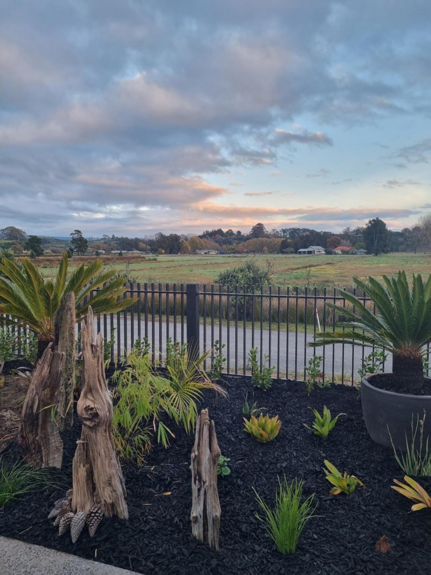 Bach22 Rustic Romantic Getaway Te Puna 외부 사진